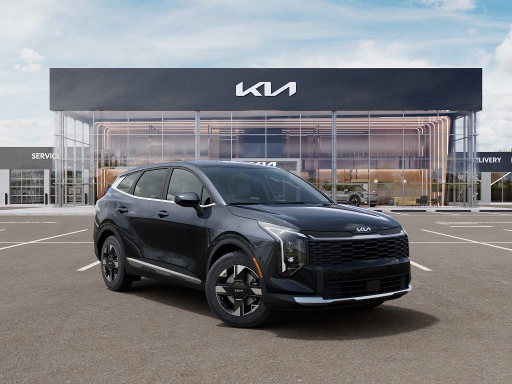 New 2026 Kia Sportage LX w/ LX Convenience Package AWD/4WD image 8