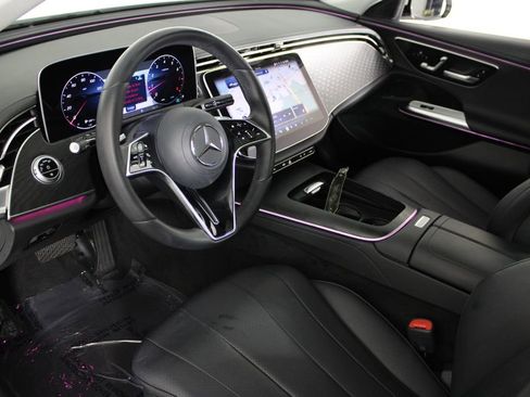 Used 2024 Mercedes-Benz E 350 4MATIC Sedan image 18