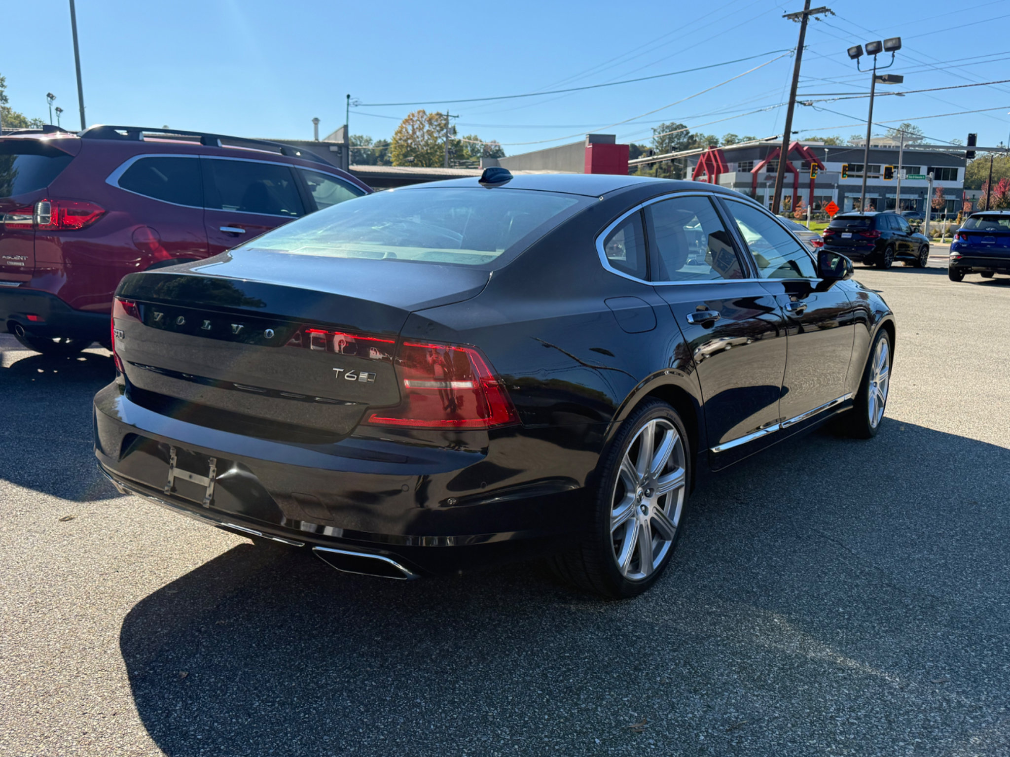 Used 2017 Volvo S90 T6 Inscription w/ Vision Package AWD/4WD image 5
