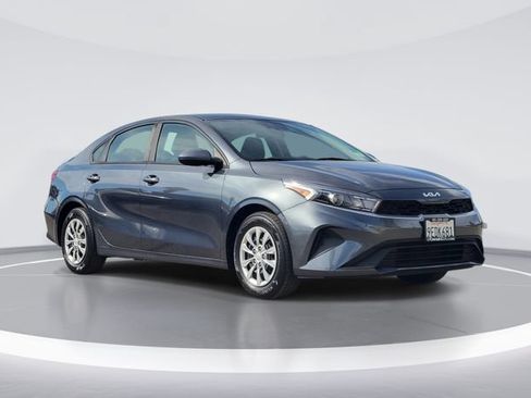 Certified 2023 Kia Forte LX FWD image 1