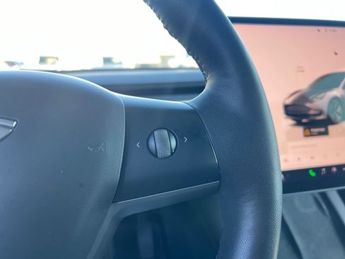 Used 2023 Tesla Model 3 Standard Range RWD image 14