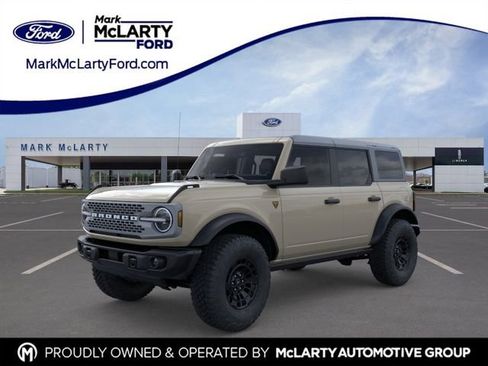 New 2026 Ford Bronco Badlands AWD/4WD image 1