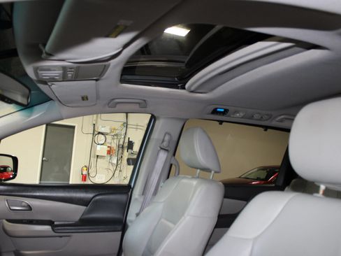 Used 2012 Honda Odyssey EX-L image 25