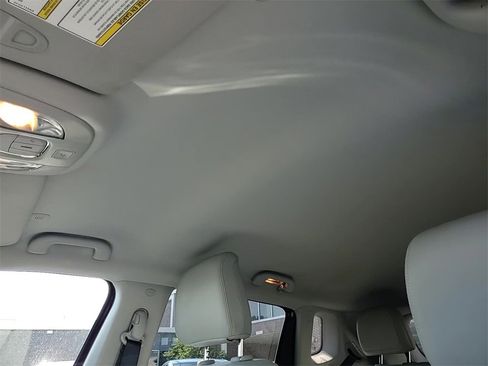 Used 2022 Jeep Compass Limited w/ Elite Group image 20