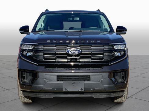 New 2025 Ford Expedition Max Active image 3