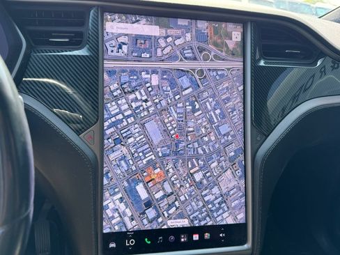 Used 2021 Tesla Model X Long Range AWD/4WD image 14