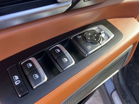Certified 2025 Kia Telluride SX Prestige X-Line image 36