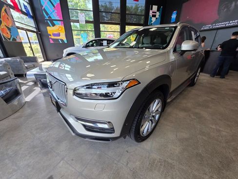 Used 2016 Volvo XC90 T8 Inscription w/ Vision Package AWD/4WD image 1