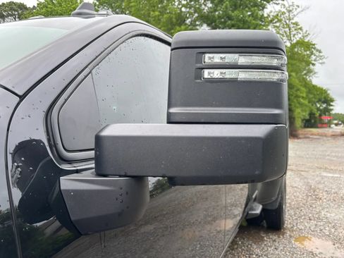 Used 2024 Chevrolet Silverado 3500 LT w/ Texas Edition AWD/4WD image 4