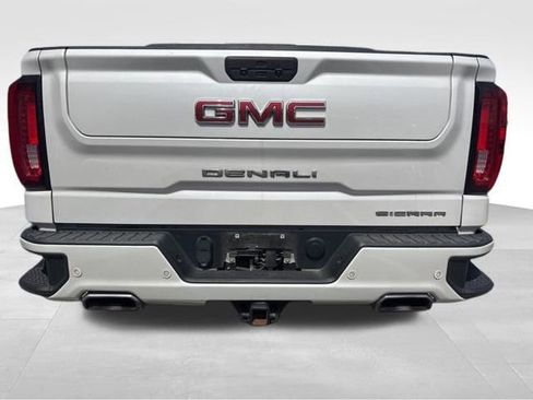 Used 2022 GMC Sierra 1500 Denali image 8