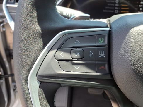 New 2026 Jeep Grand Cherokee Laredo X AWD/4WD image 25