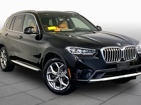 Used 2023 BMW X3 xDrive30i w/ Premium Package AWD/4WD image 3