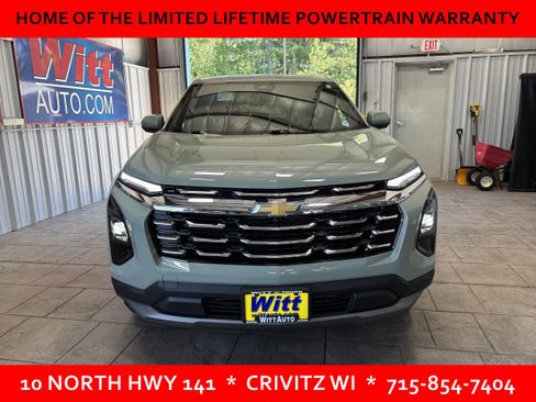 Used 2026 Chevrolet Equinox LT AWD/4WD image 2