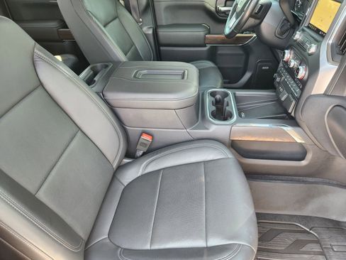 Used 2019 GMC Sierra 1500 SLT w/ SLT Premium Plus Package AWD/4WD image 12