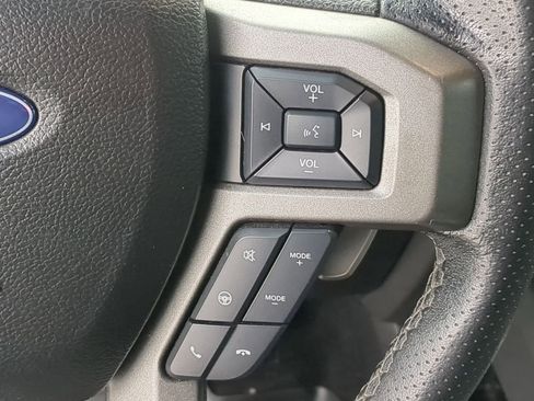 Used 2018 Ford F150 Raptor w/ Equipment Group 802A Luxury image 31