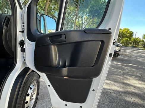 Used 2023 RAM ProMaster 2500 FWD image 27