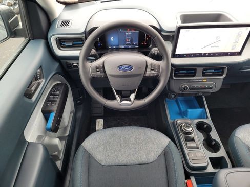 New 2026 Ford Maverick XLT w/ XLT Luxury Package AWD/4WD image 9