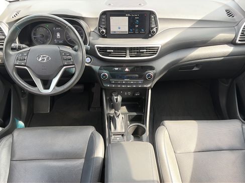 Used 2020 Hyundai Tucson Ultimate w/ Cargo Package FWD image 11