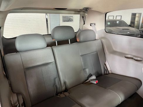 Used 2007 Dodge Durango Limited image 30