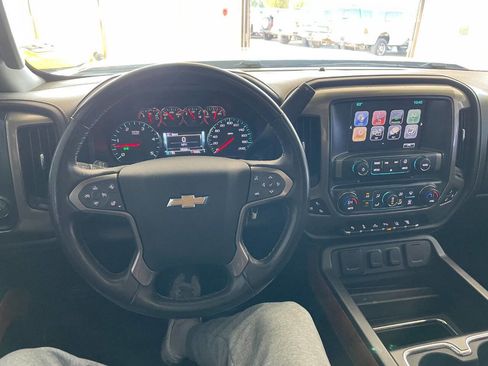 Used 2019 Chevrolet Silverado 2500 High Country image 35