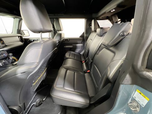 Used 2022 Ford Bronco Badlands image 22