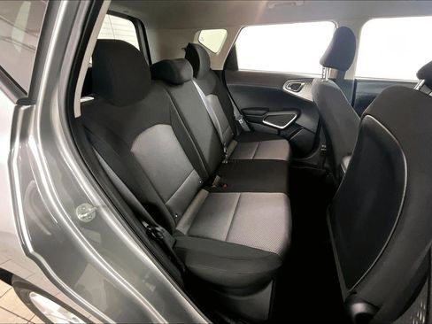 Used 2024 Kia Soul S image 25