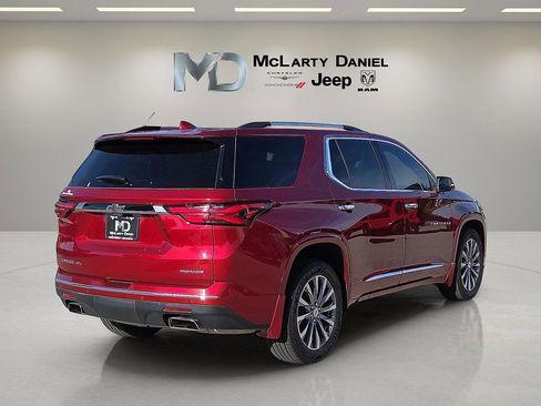 Used 2022 Chevrolet Traverse Premier image 5