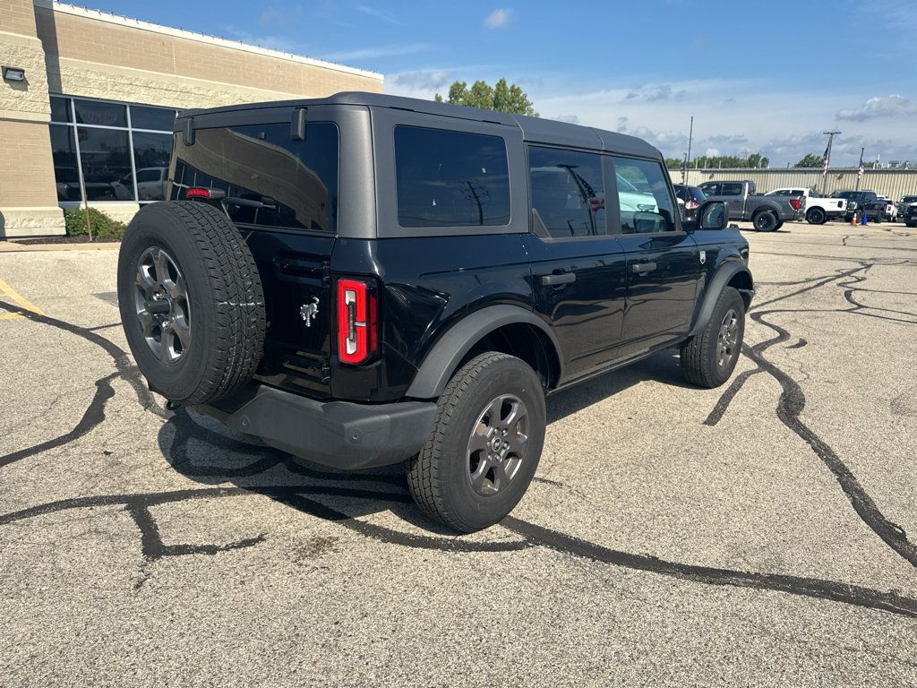 Used 2023 Ford Bronco Big Bend AWD/4WD image 5