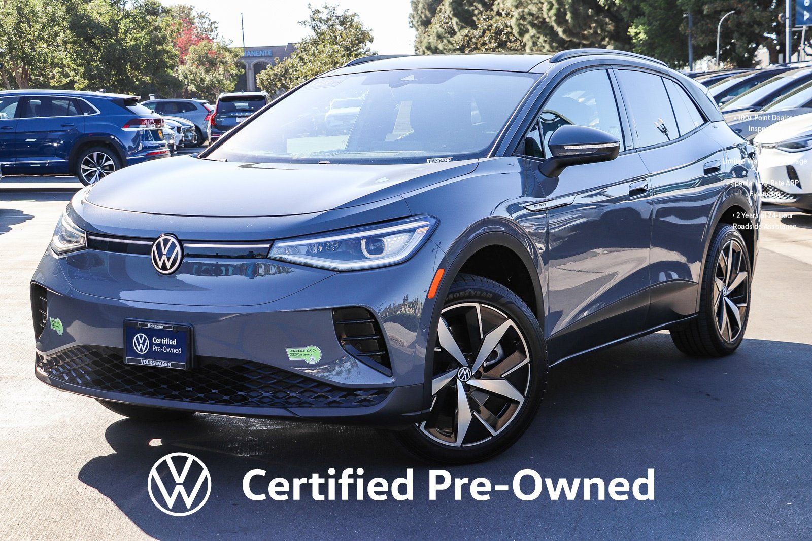 Used 2023 Volkswagen ID.4 Pro S AWD/4WD image 1