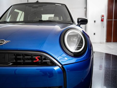 Certified 2026 MINI Cooper S FWD image 17