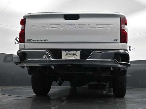 Used 2025 Chevrolet Silverado 2500 LT w/ Convenience Package image 22