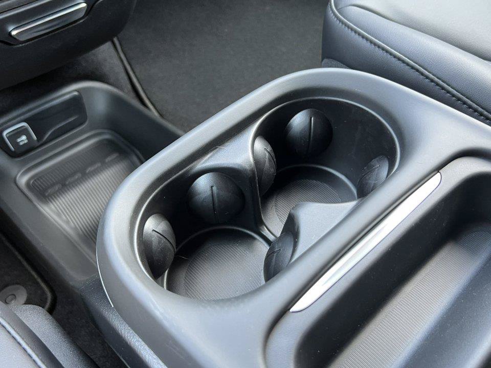 New 2027 Chrysler Pacifica Select FWD image 26