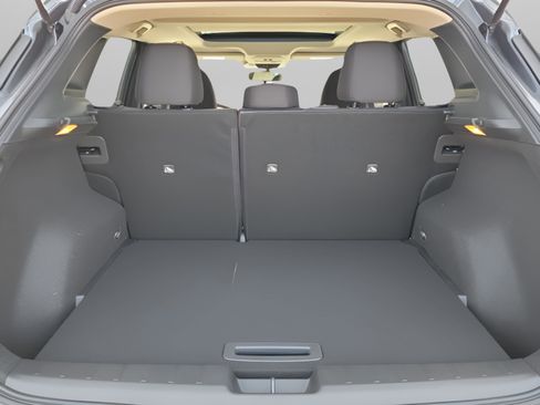 New 2026 Nissan Kicks SV image 8