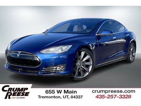 Used 2015 Tesla Model S 85D image 1