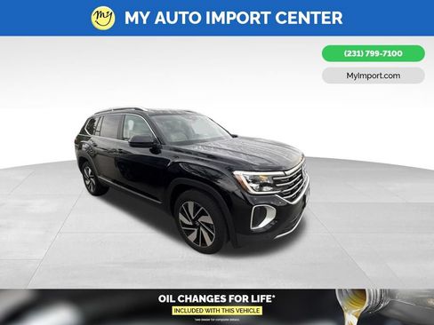 Used 2025 Volkswagen Atlas SEL AWD/4WD image 1
