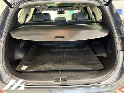 Used 2020 Hyundai Santa Fe Limited w/ Cargo Package image 29