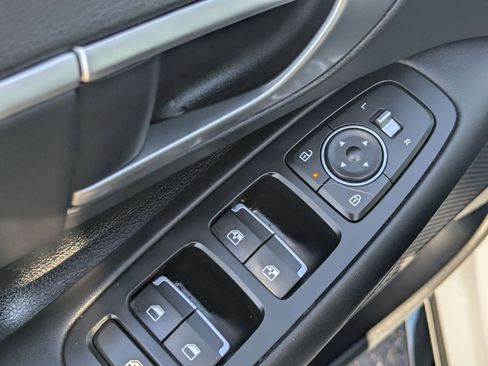 Used 2025 Hyundai Sonata SEL FWD image 22