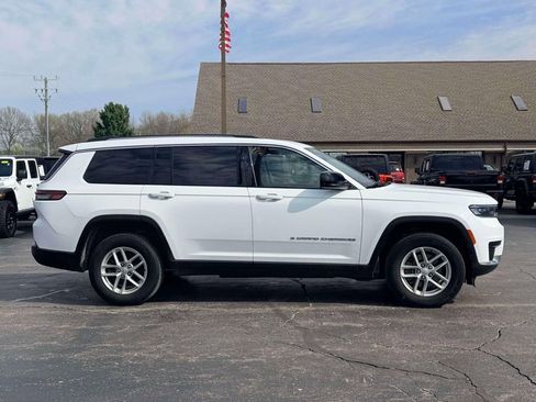 Used 2023 Jeep Grand Cherokee L Laredo w/ Luxury Tech Group I image 6