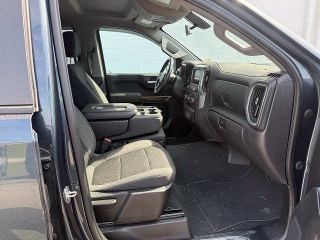 Used 2021 Chevrolet Silverado 1500 LT AWD/4WD image 23