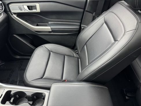 Certified 2023 Ford Explorer XLT w/ Equipment Group 202A image 24