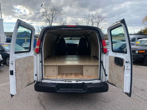 Used 2014 Chevrolet Express 1500 image 6