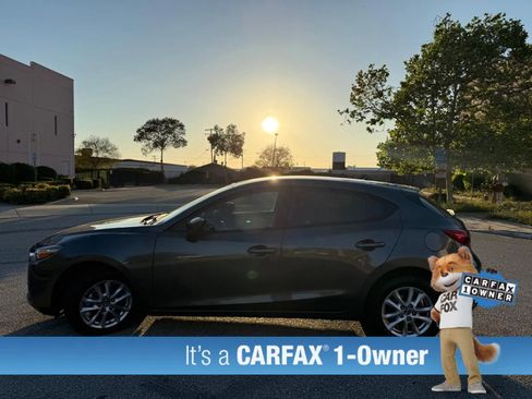 Used 2018 MAZDA MAZDA3 Sport image 15