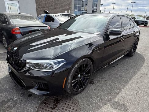 Used 2018 BMW M5 w/ Executive Package image 2