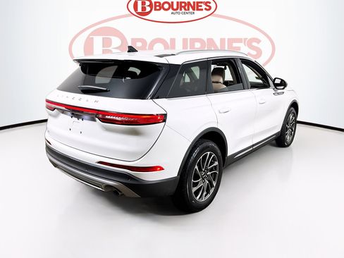 Used 2022 Lincoln Corsair AWD w/ Equipment Group 101A image 10