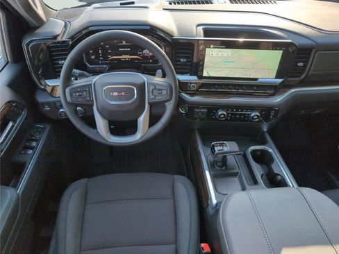 New 2026 GMC Sierra 1500 Elevation image 25