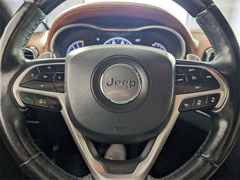 Used 2021 Jeep Grand Cherokee Overland image 22