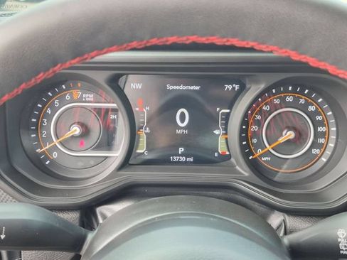 Used 2024 Jeep Wrangler Rubicon w/ Technology Group AWD/4WD image 16