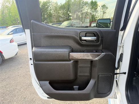 Used 2019 Chevrolet Silverado 1500 LTZ w/ LTZ Texas Edition image 13