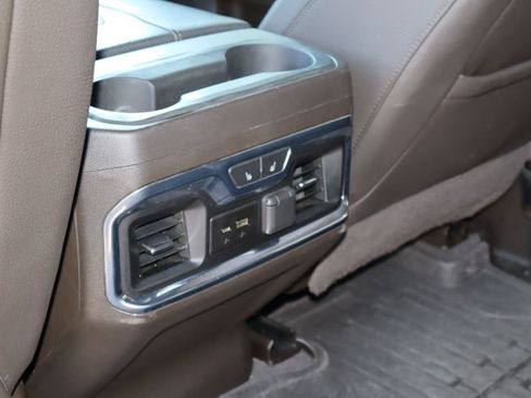 Used 2020 GMC Sierra 1500 Denali w/ Denali Ultimate Package AWD/4WD image 19