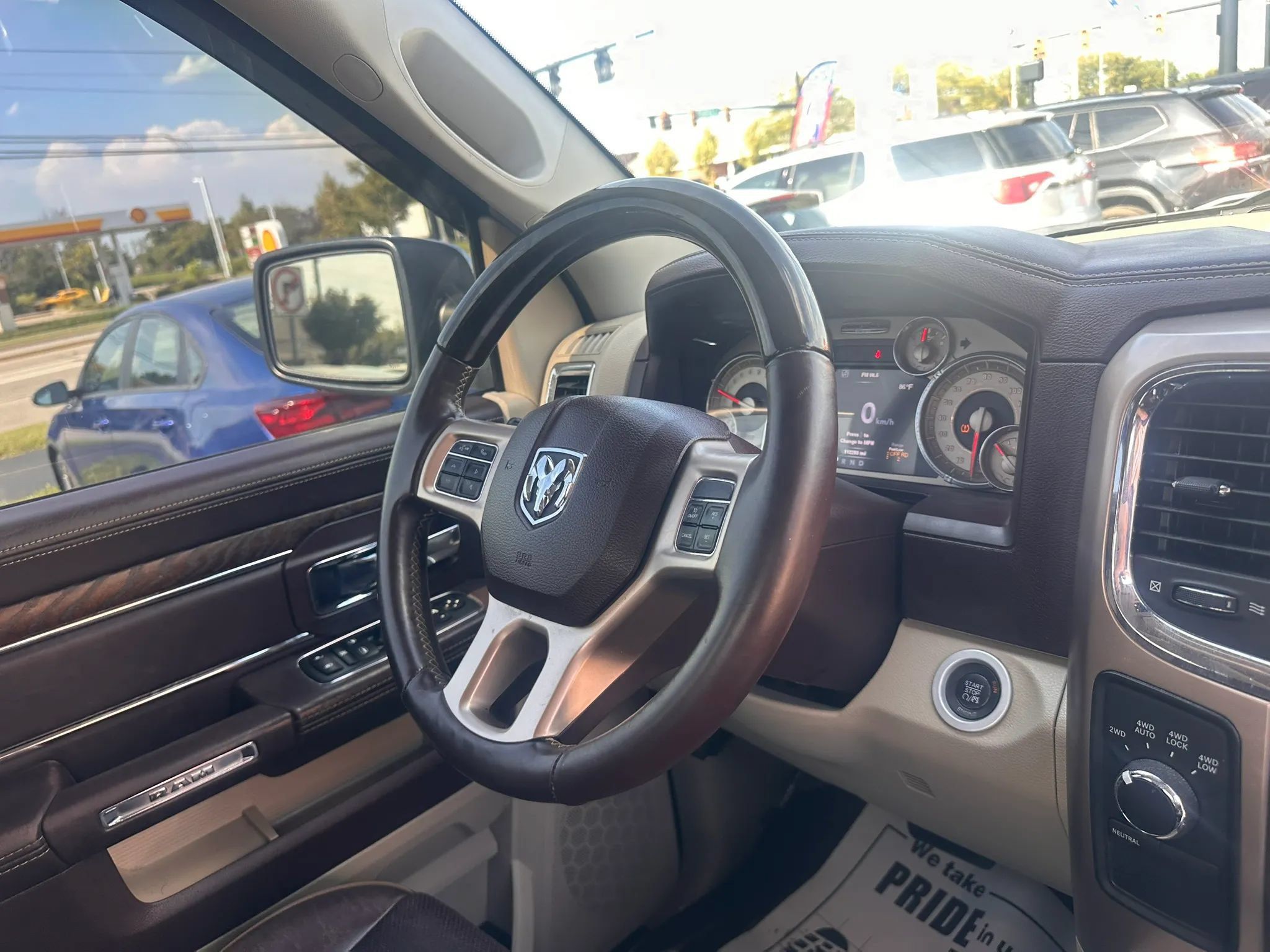 Used 2013 RAM 1500 Laramie Longhorn w/ Convenience Group AWD/4WD image 28
